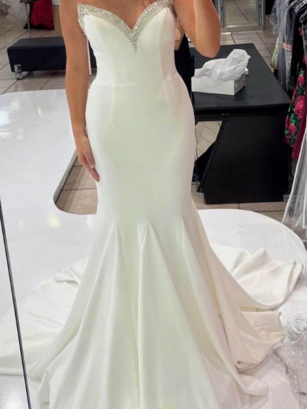 Strapless Beaded V-Neck Mermaid Prom Dress - White Pageant Gown